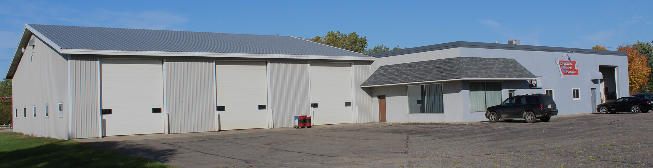 Exterior of Melrose Truck Repair's service shop in Melrose, MN